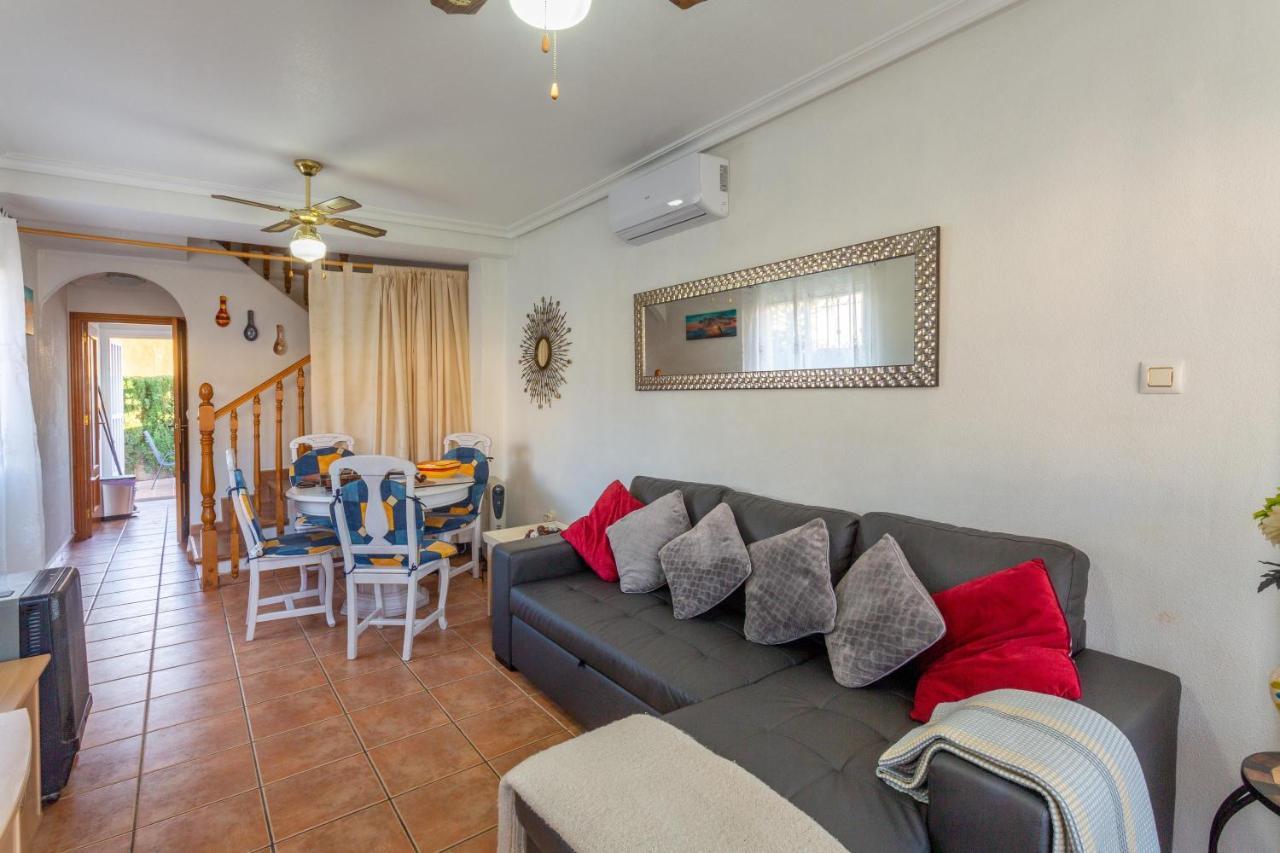 Pool-Side Townhouse In Cabo Roig Villa Orihuela Bagian luar foto