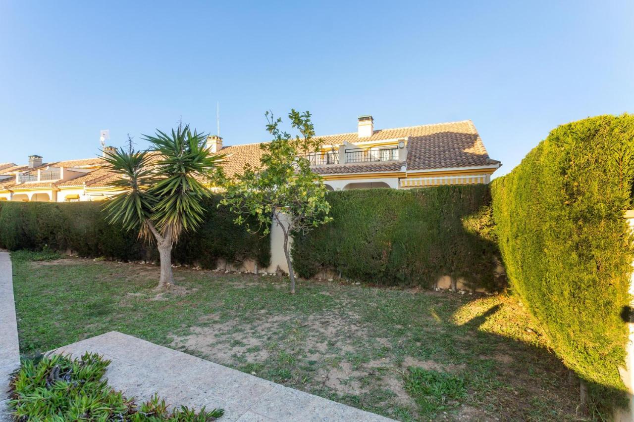 Pool-Side Townhouse In Cabo Roig Villa Orihuela Bagian luar foto